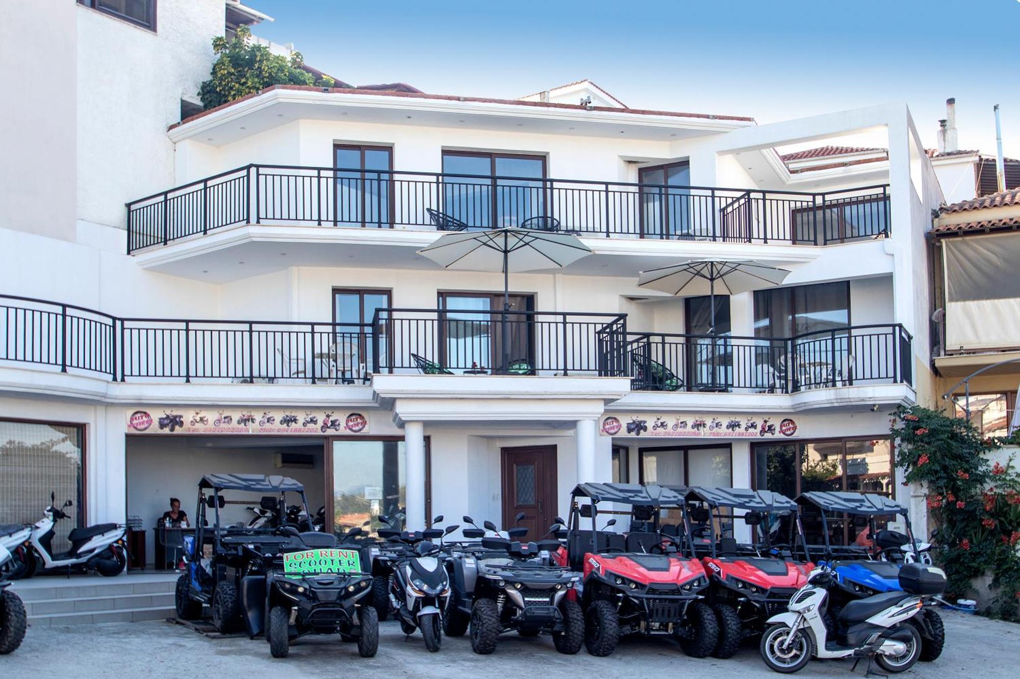 D & E Apartments Skiathos Exteriér fotografie